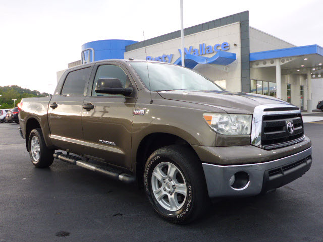 Pre-Owned 2011 Toyota Tundra Grade 4x4 Grade 4dr CrewMax Cab Pickup SB ...